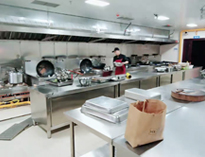 成都知名叼嘿软件下载大全設備廠家和你聊聊夏天商用叼嘿软件下载大全如何降溫