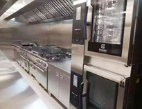 商用叼嘿软件下载大全用品用具廠家和你聊聊商用不鏽鋼叼嘿软件下载大全用具設備的分類及清洗方法